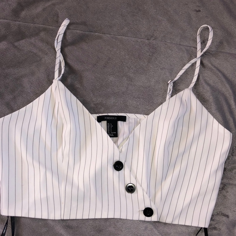 crop top